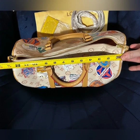 Unbranded Beige Monogram Bag with Colorful Patches - Picture 10 of 13